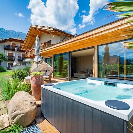 Weinangerhof St Pauls Farm stay *